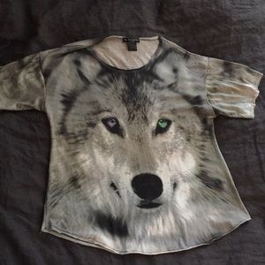 Wolf graphic t-shirt